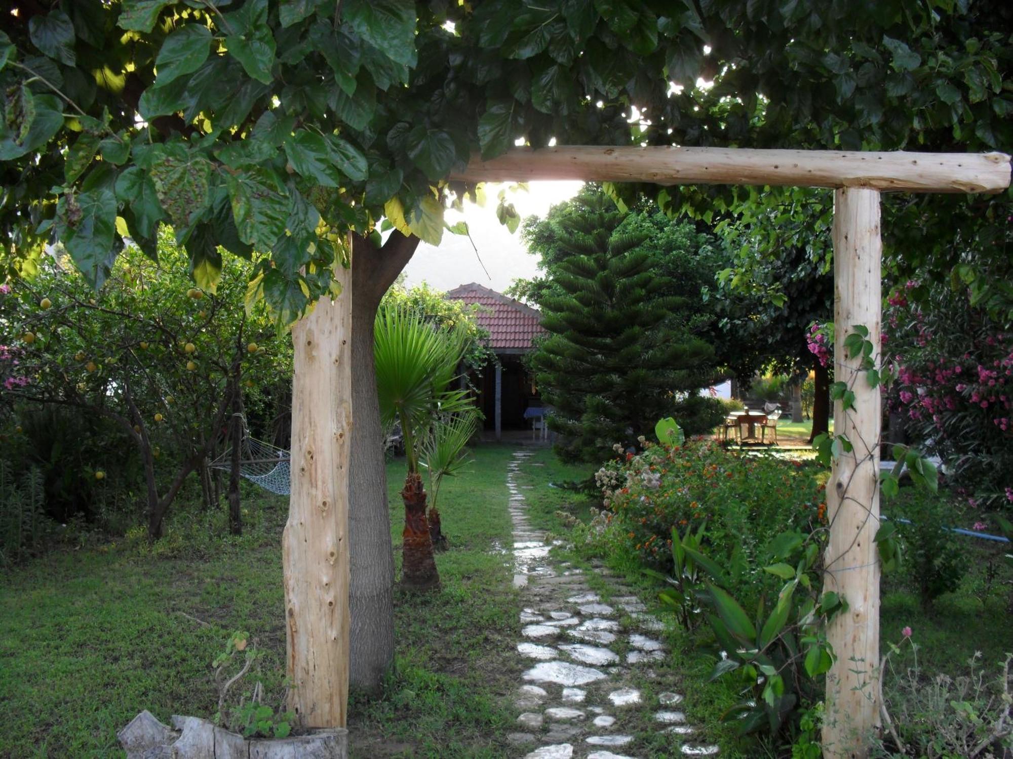 Hotel Cesur Pansiyon à Çıralı Extérieur photo