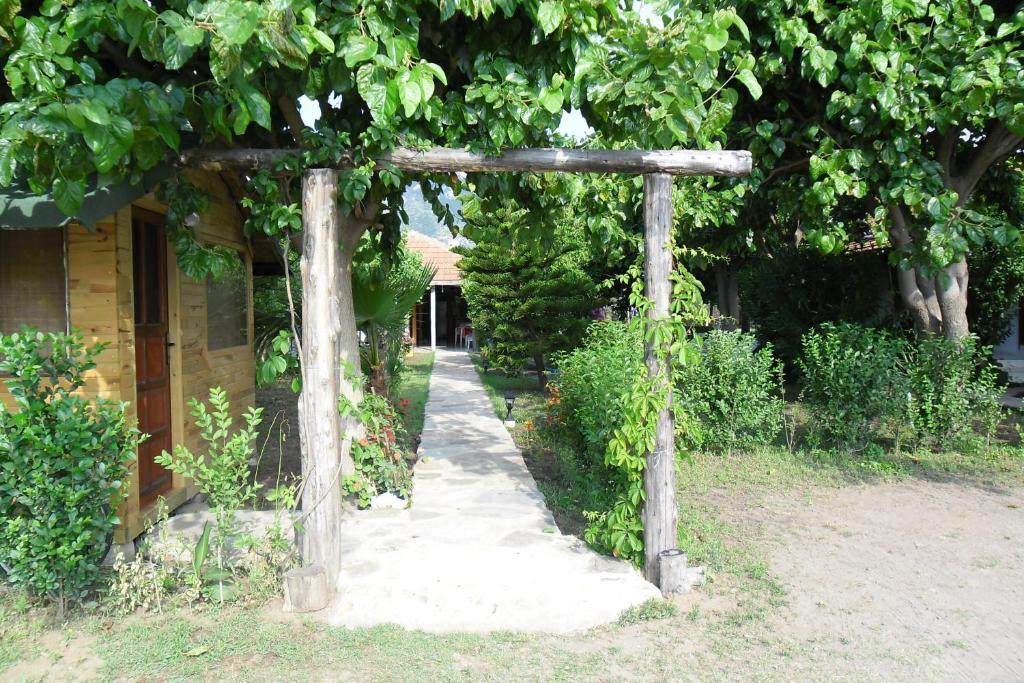 Hotel Cesur Pansiyon à Çıralı Extérieur photo